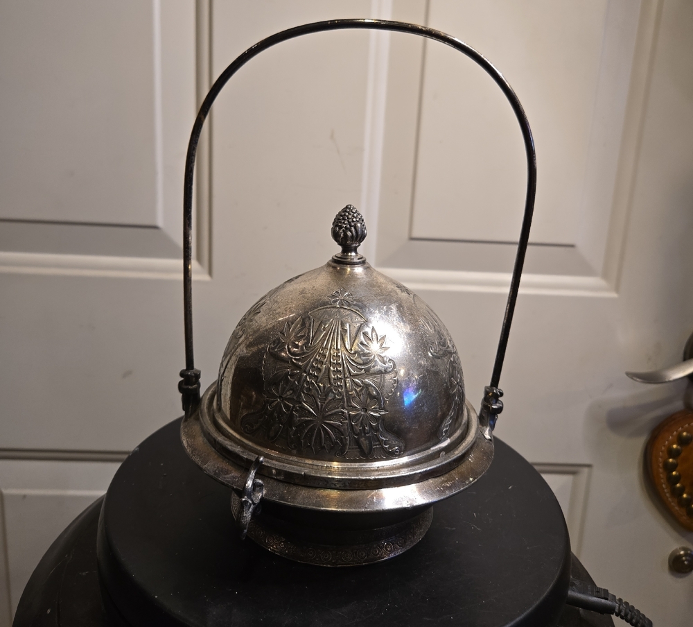 Antique Meriden Quadruple SilverPlate Butter Dome Aesthetic Period Engraved